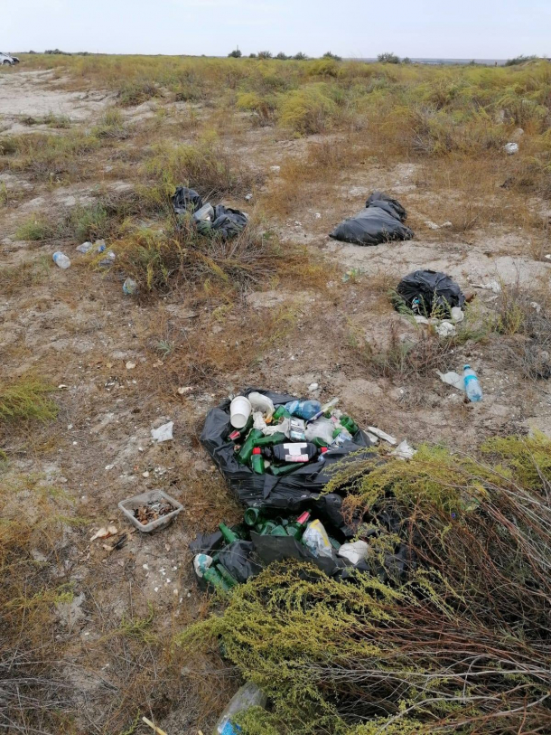 Respectarea regulilor aplicabile într-o arie naturală protejată continuă să fie o problemă. Acțiuni de control pe plajele sălbatice