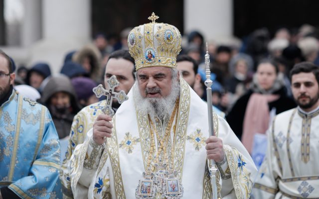 Biserica Ortodoxă din Ucraina, scrisori către Patriarhul Daniel și Patriarhul Bartolomeu, ca reacție la decizia BOR de a susține înființarea unei structuri subordonate Patriarhiei Române în Ucraina