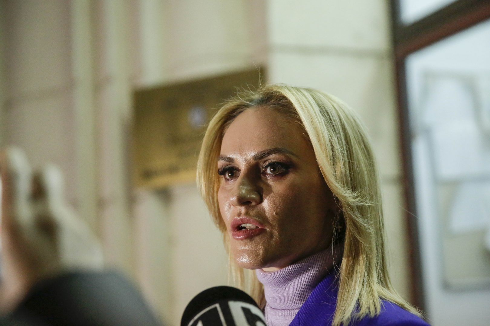 Gabriela Firea, la prezentarea candidaturii lui Cătălin Cîrstoiu: „Interesul nostru comun a fost acela ca în București să nu ne mai fie rușine pentru că este mizerie, pentru că oamenii trăiesc în frig, pentru că nu pot merge în parcuri cu proprii copii”