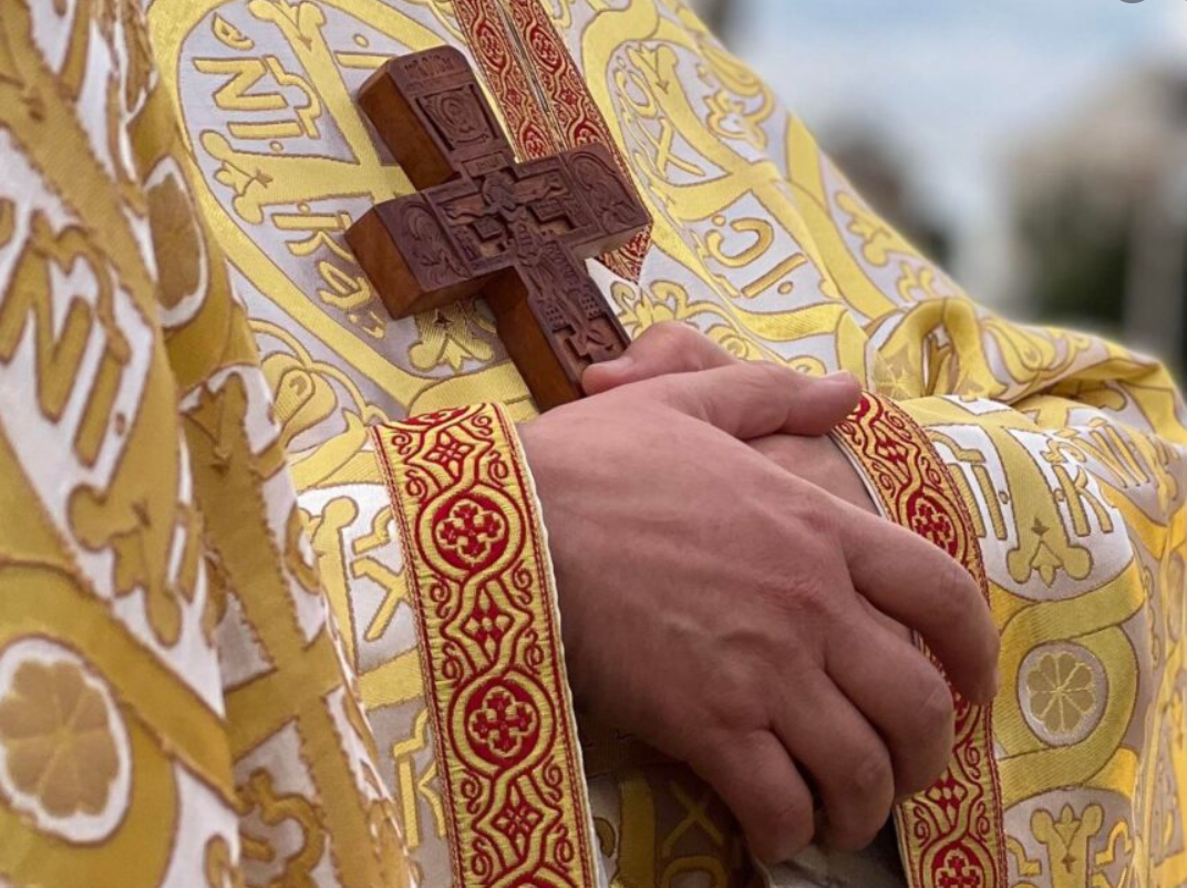 Un preot din Satu Mare, acuzat de hărțuire sexuală asupra unor minori. „Hai că tu nu trebuie să faci nimic, 10 minute durează și apoi gata”