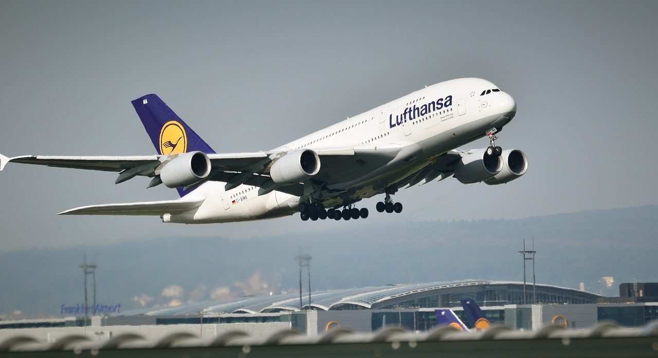 Greva piloților continuă. Zeci de mii de pasageri, afectați. Unde au fost anulate sute de zboruri