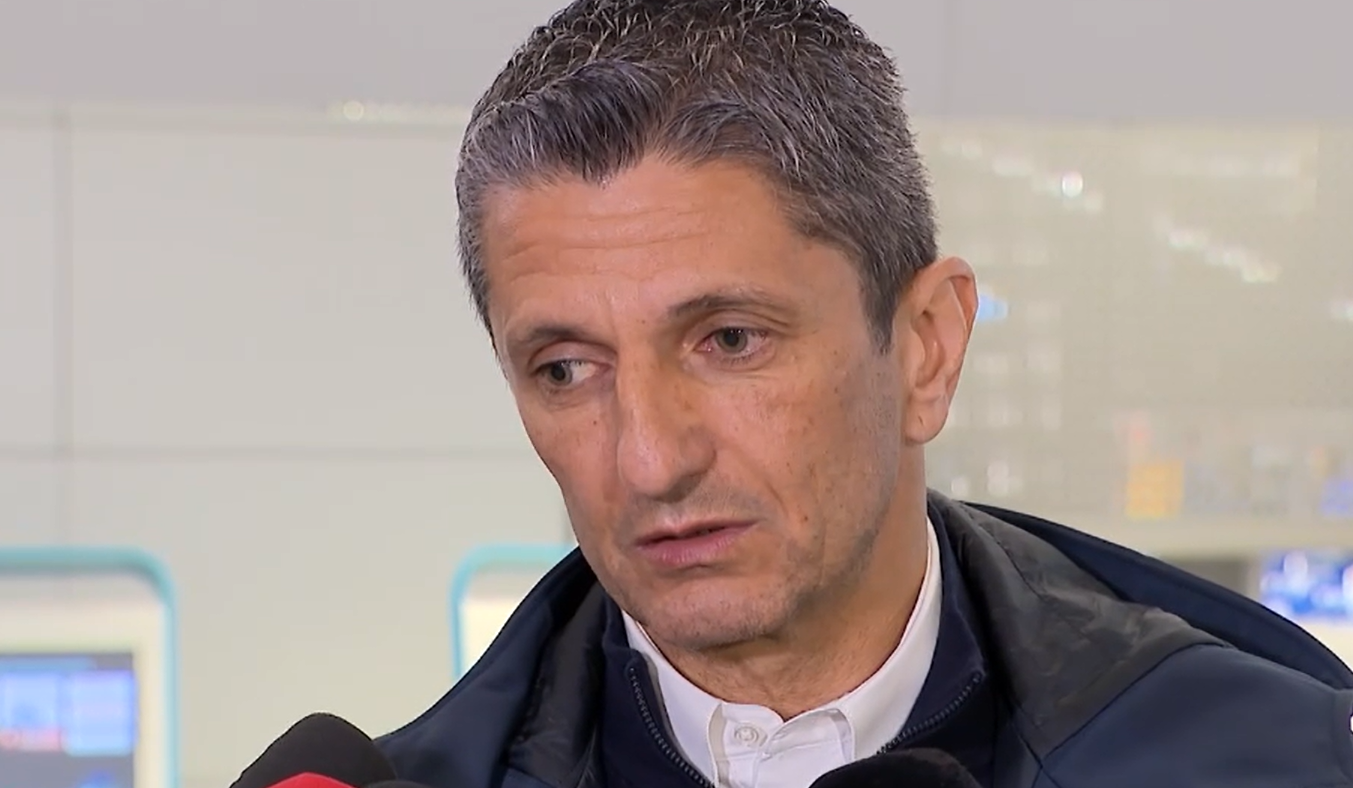 Răzvan Lucescu, în lacrimi pe aeroport: „Aș avea un sfat pentru voi, dacă îmi pot permite asta”